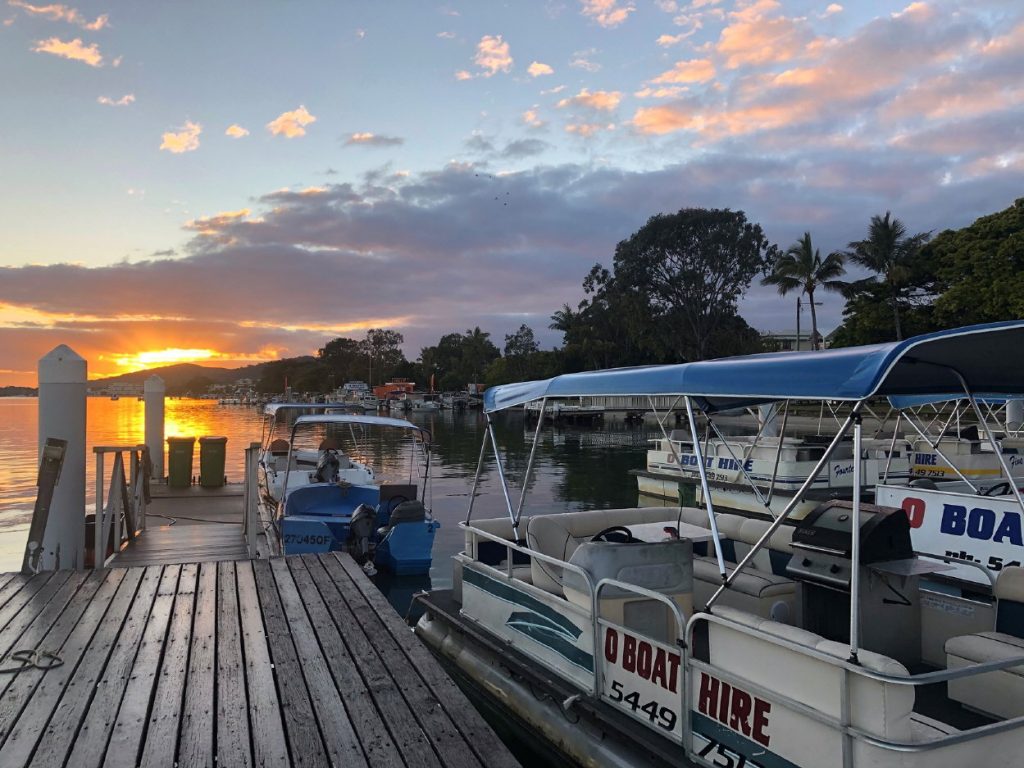 o boat hire noosaville